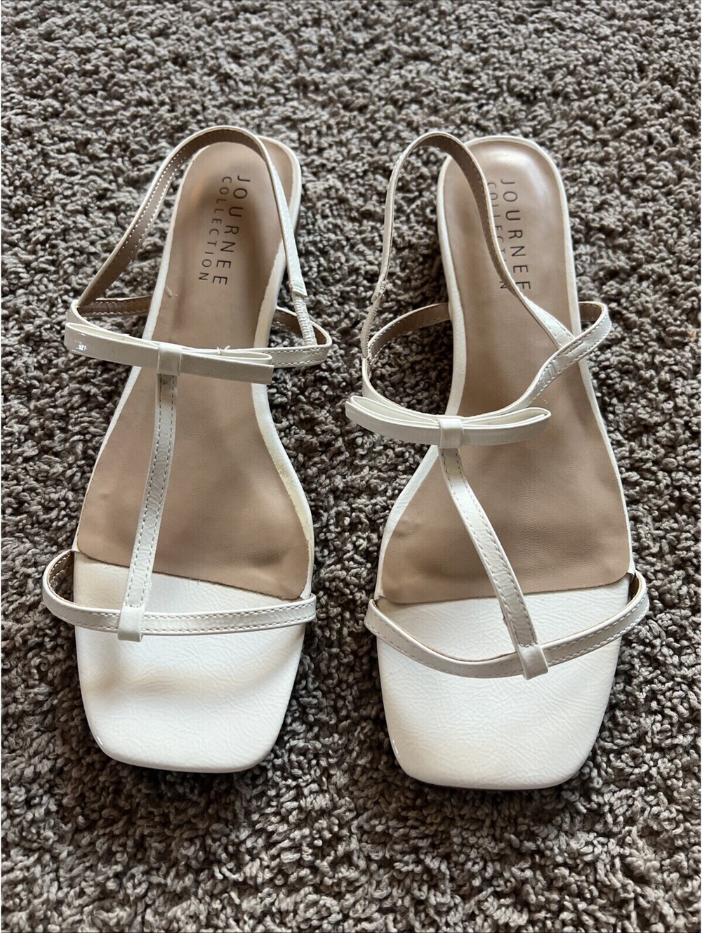 Journee Collection Womens Zaidda White Strappy Sandals 11 Medium